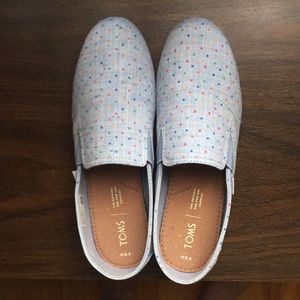 Toms shoes blue with multicolour dots. Size 8.5